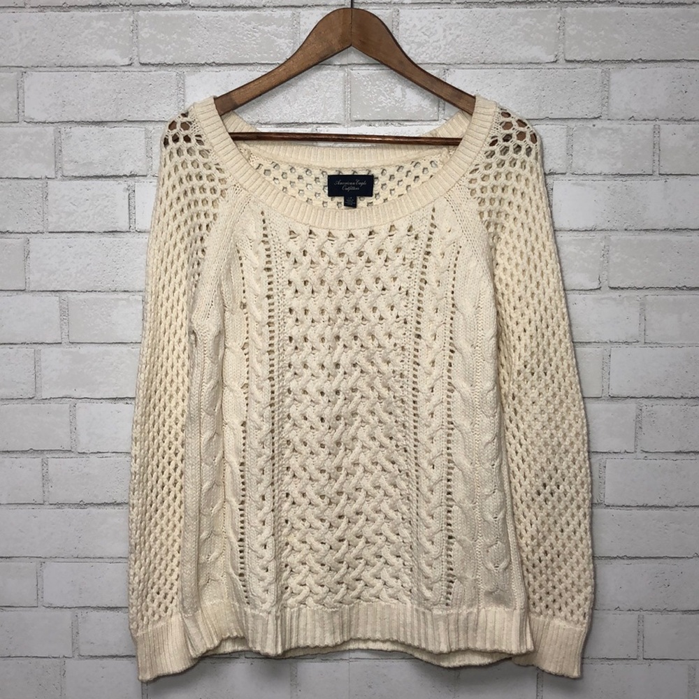 American Eagle Sweater